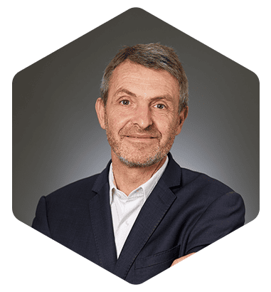 Photo de l'équipe Valobat lors d'une réunion stratégique.